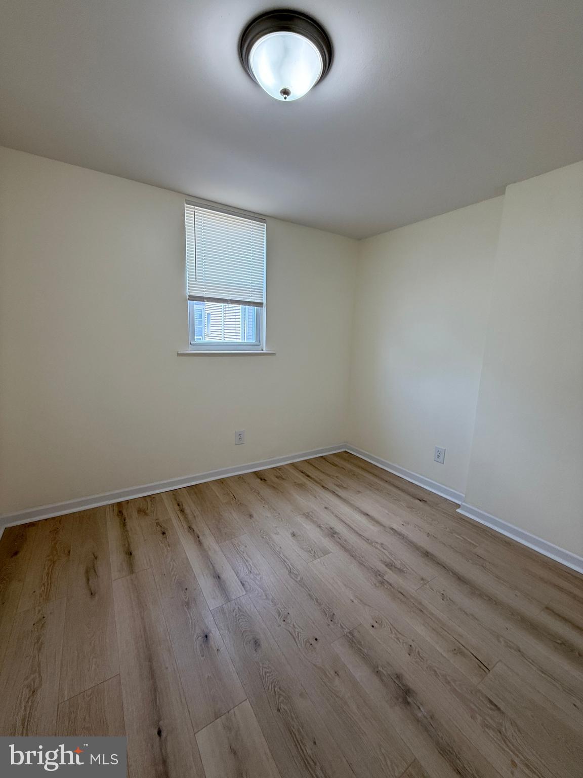 WHITMAN - Residential