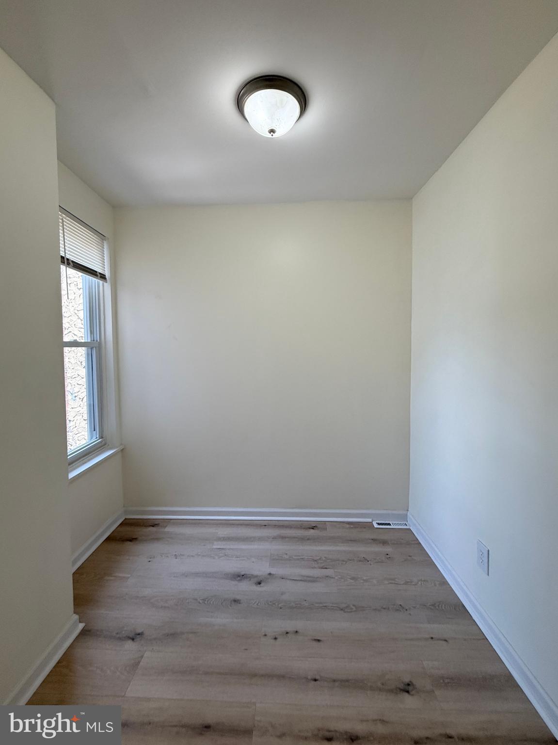 WHITMAN - Residential