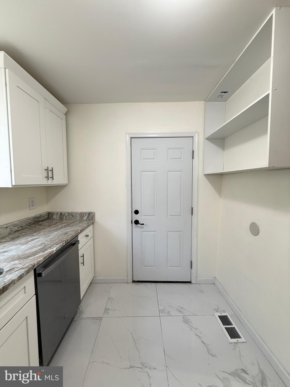 WHITMAN - Residential