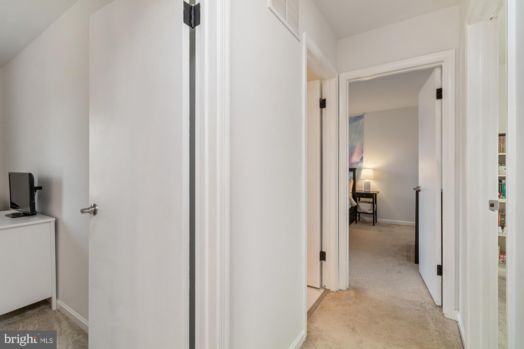 RIVERSIDE - Residential