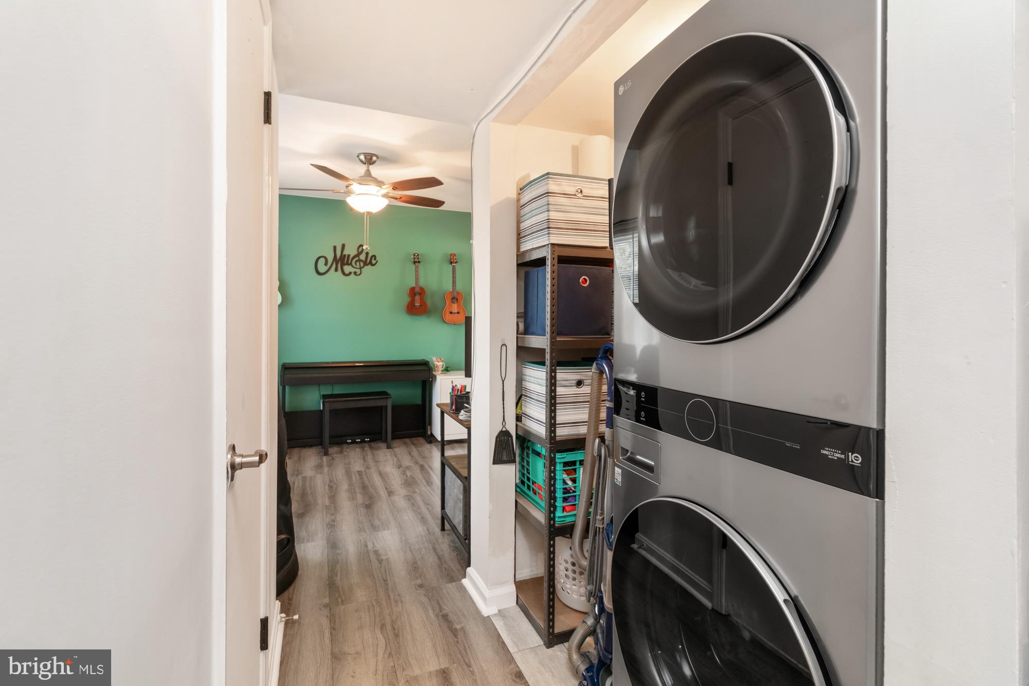 RIVERSIDE - Residential