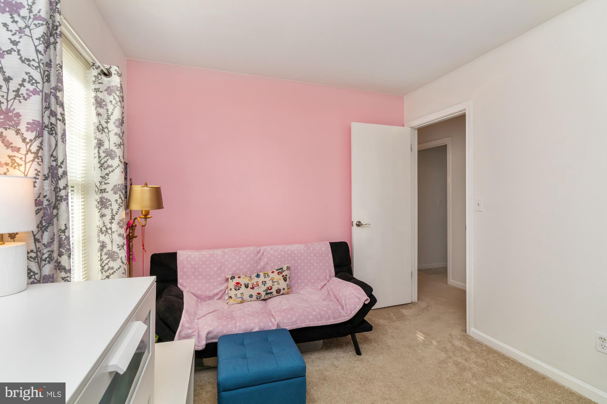 RIVERSIDE - Residential