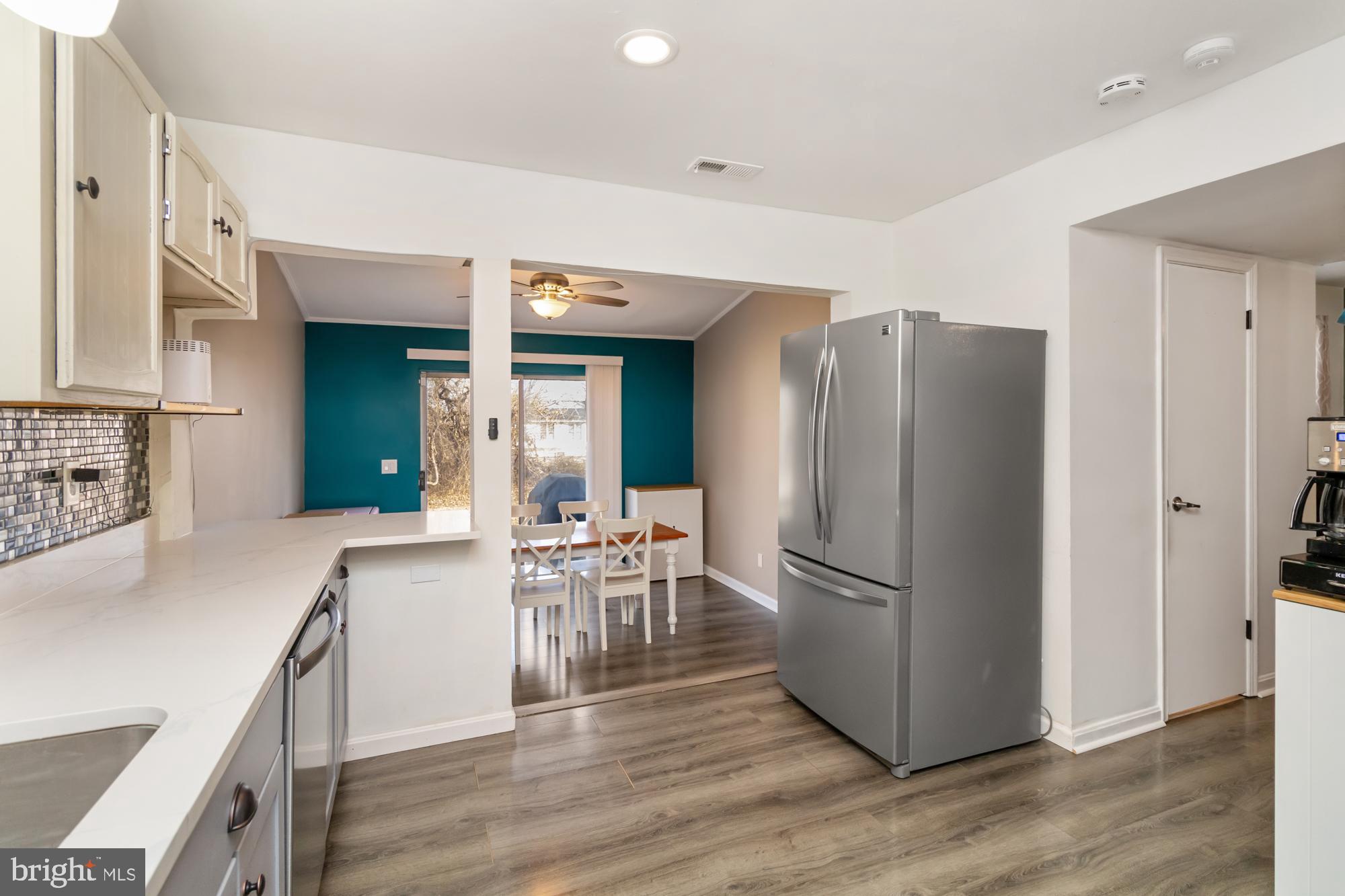 RIVERSIDE - Residential