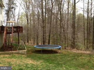 HUNTINGTON MEADOWS - Residential