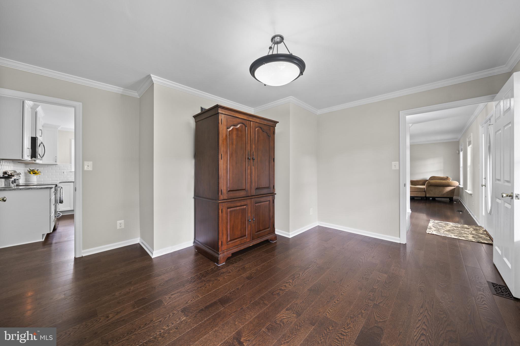 PARIS STATION - Residential