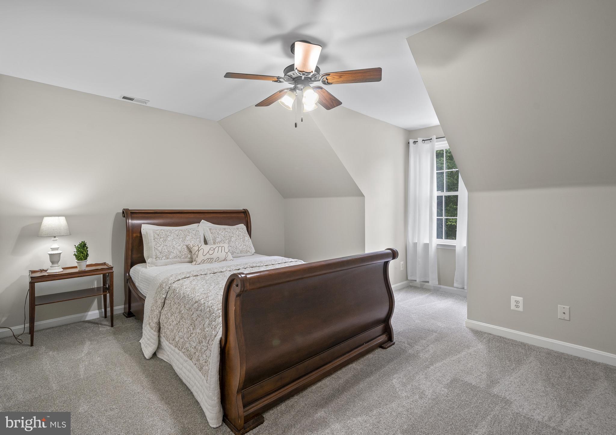 PARIS STATION - Residential