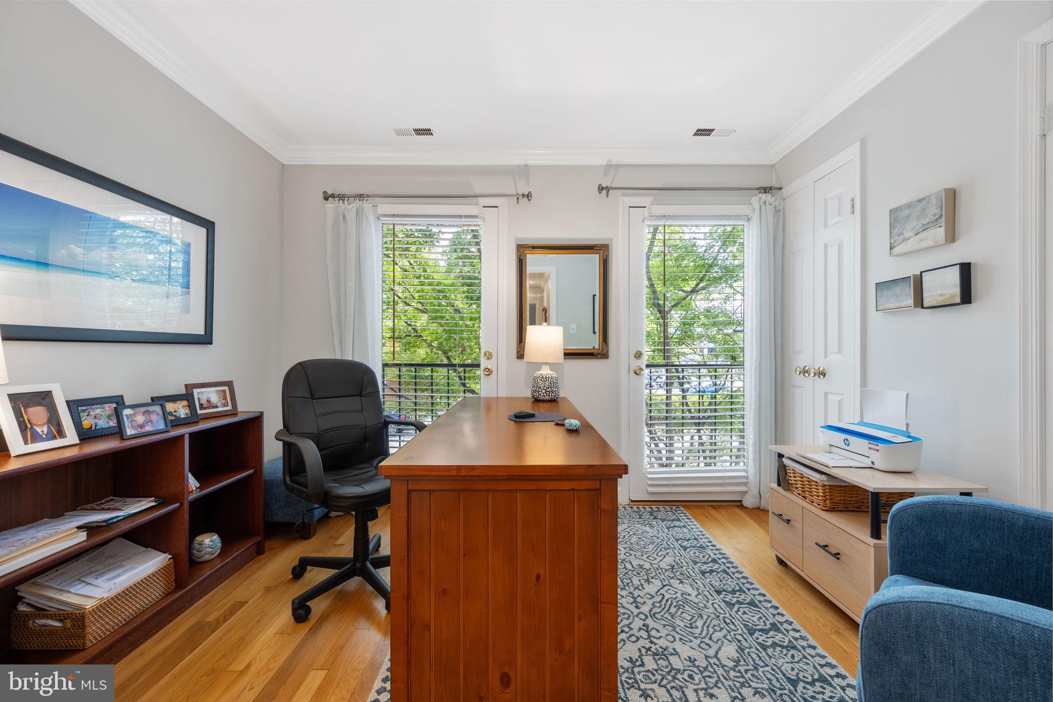 CANAL WAY - Residential Lease