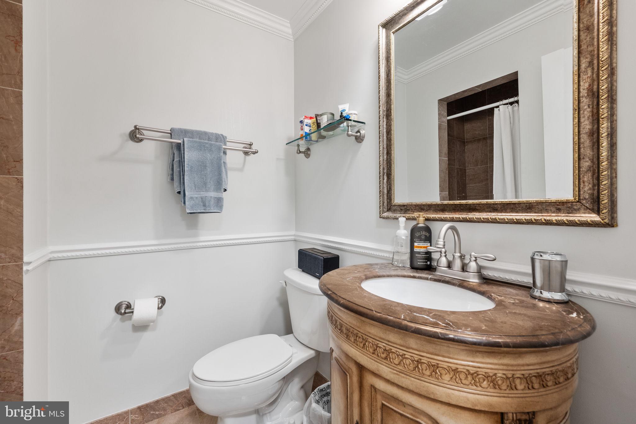 CANAL WAY - Residential Lease