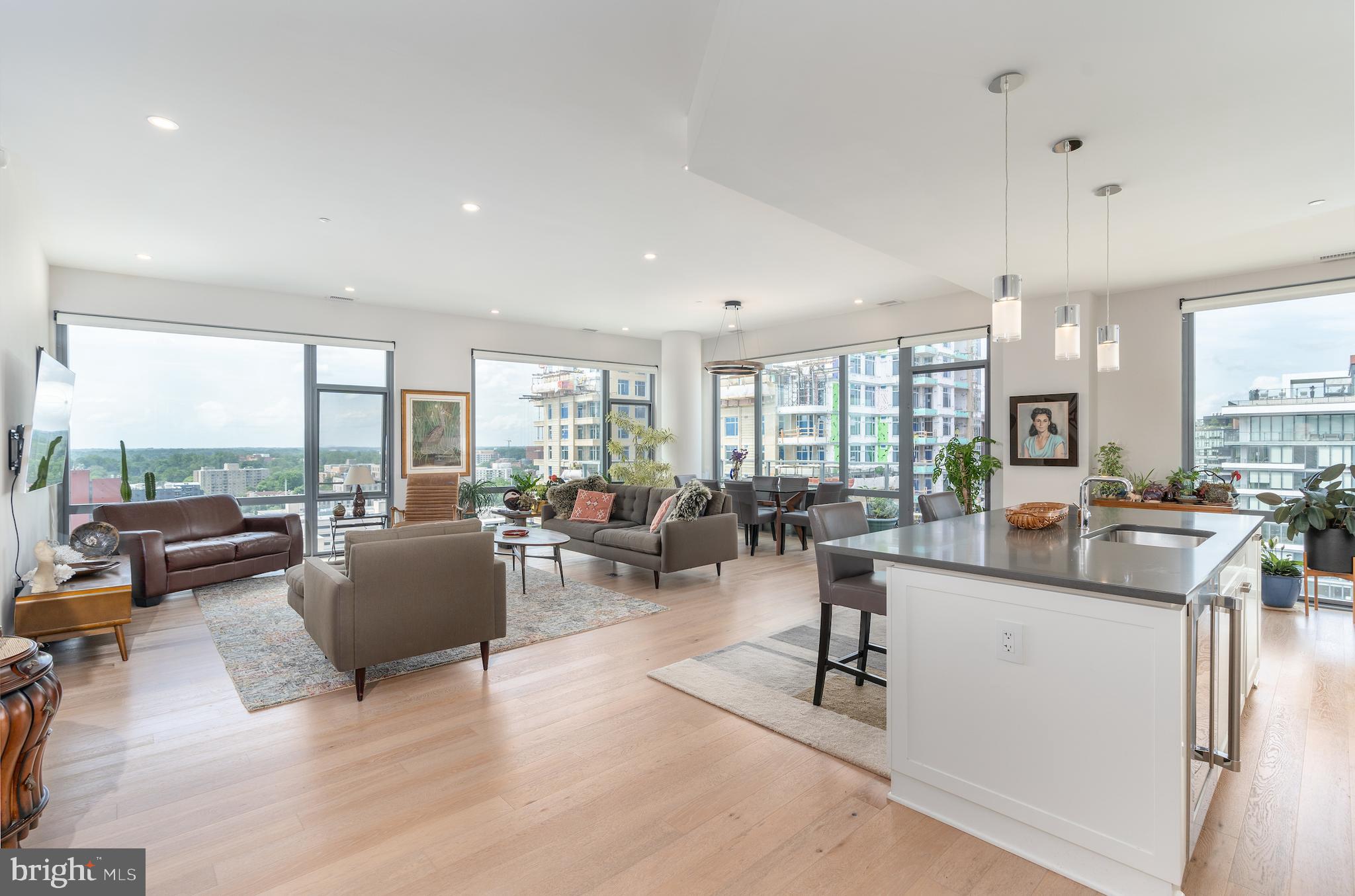 CHEVAL - Residential