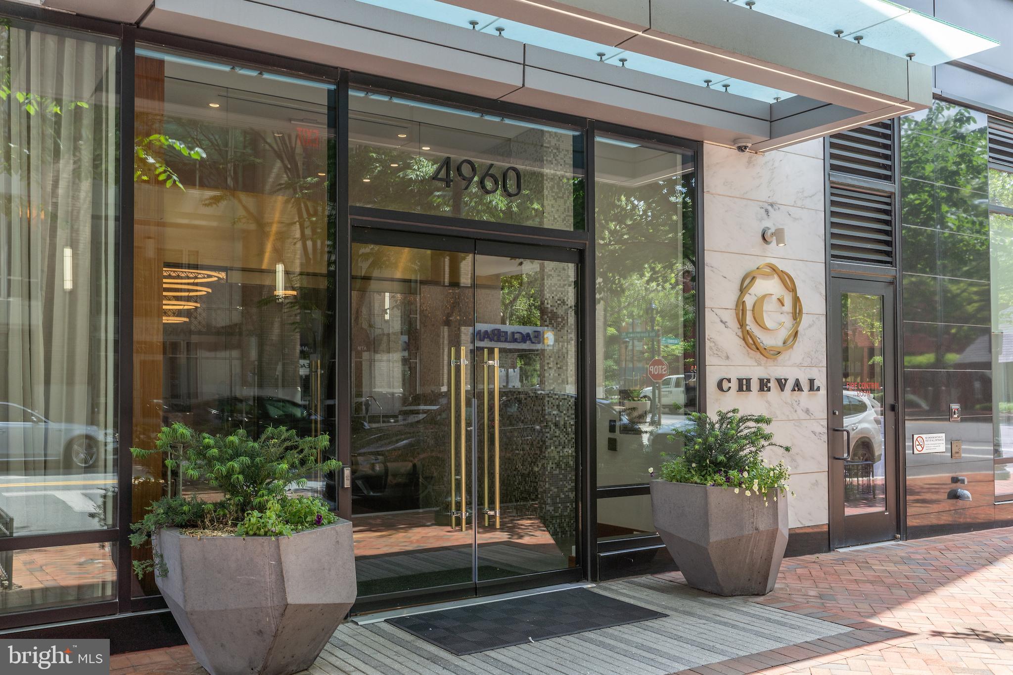 CHEVAL - Residential