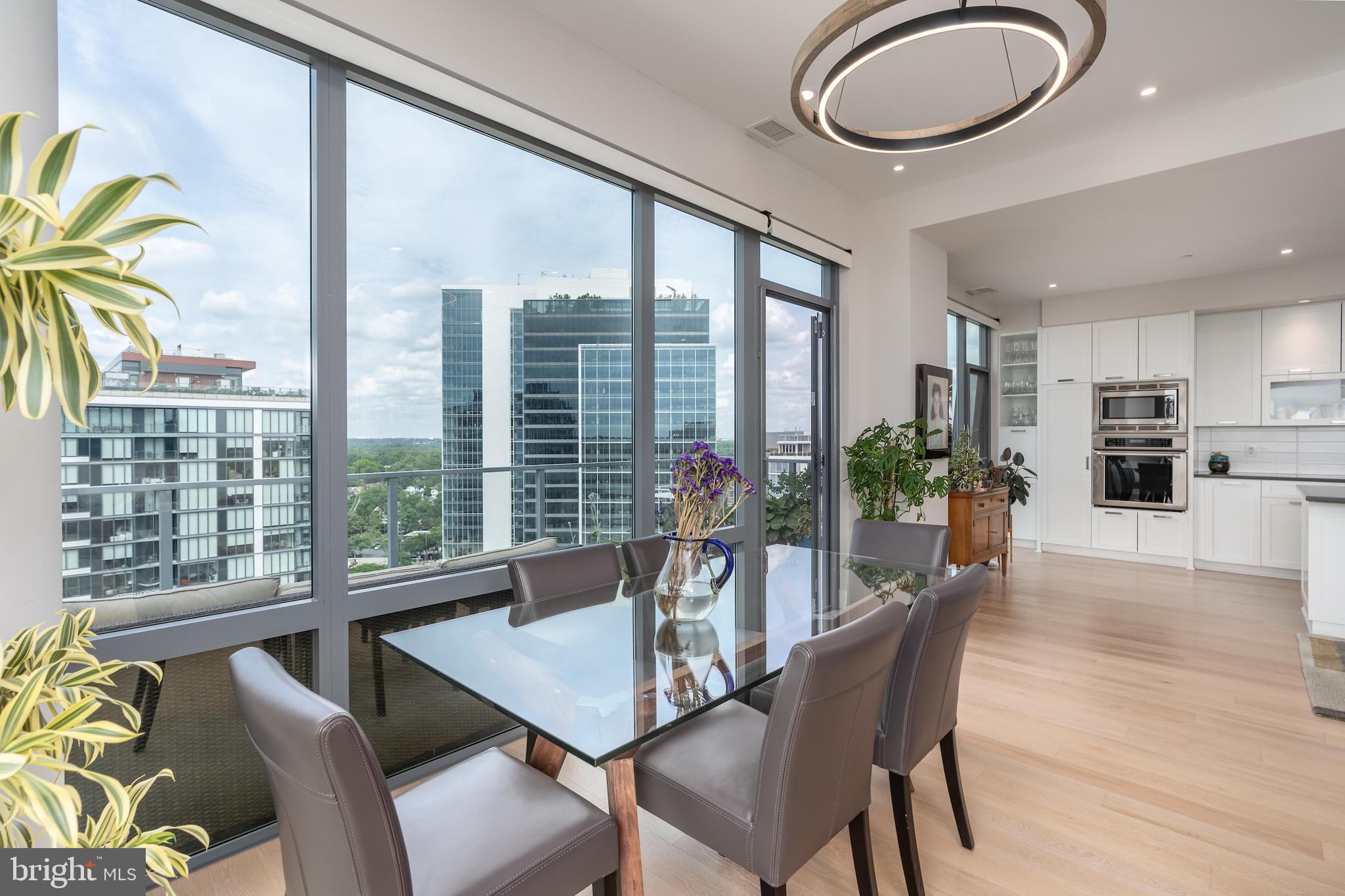 CHEVAL - Residential