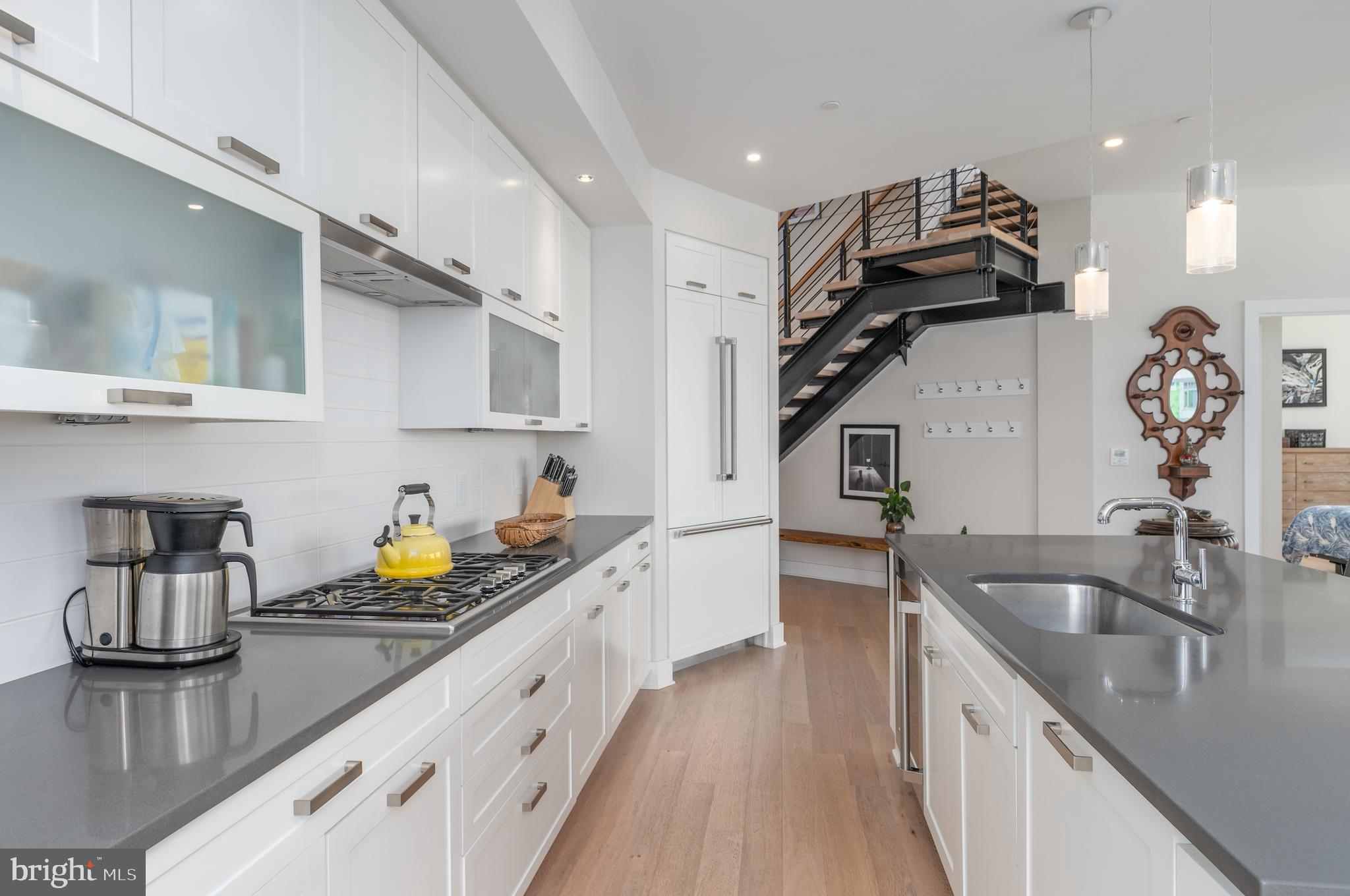 CHEVAL - Residential