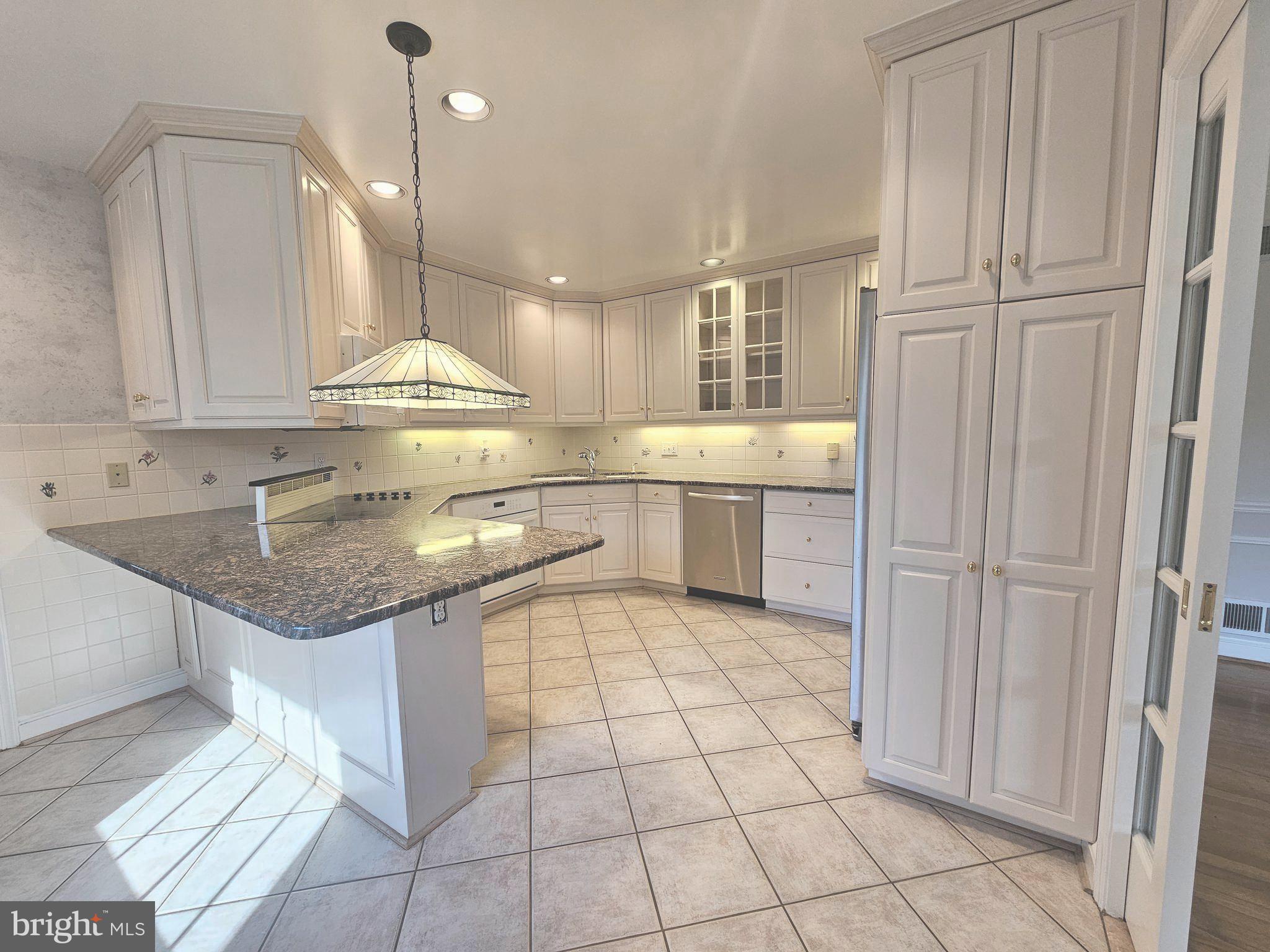 OLD GEORGETOWN ESTATES - Residential Lease