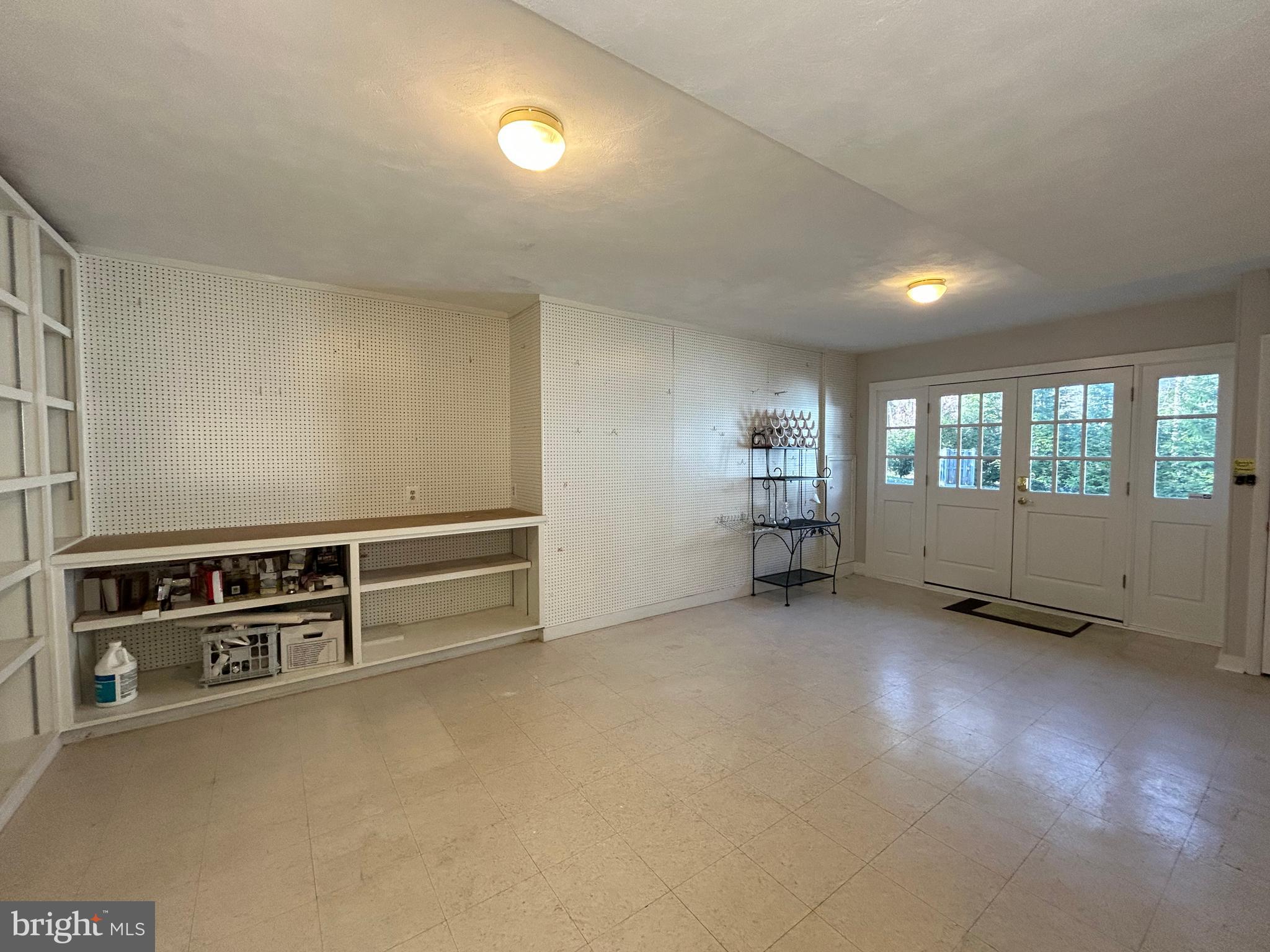 OLD GEORGETOWN ESTATES - Residential Lease