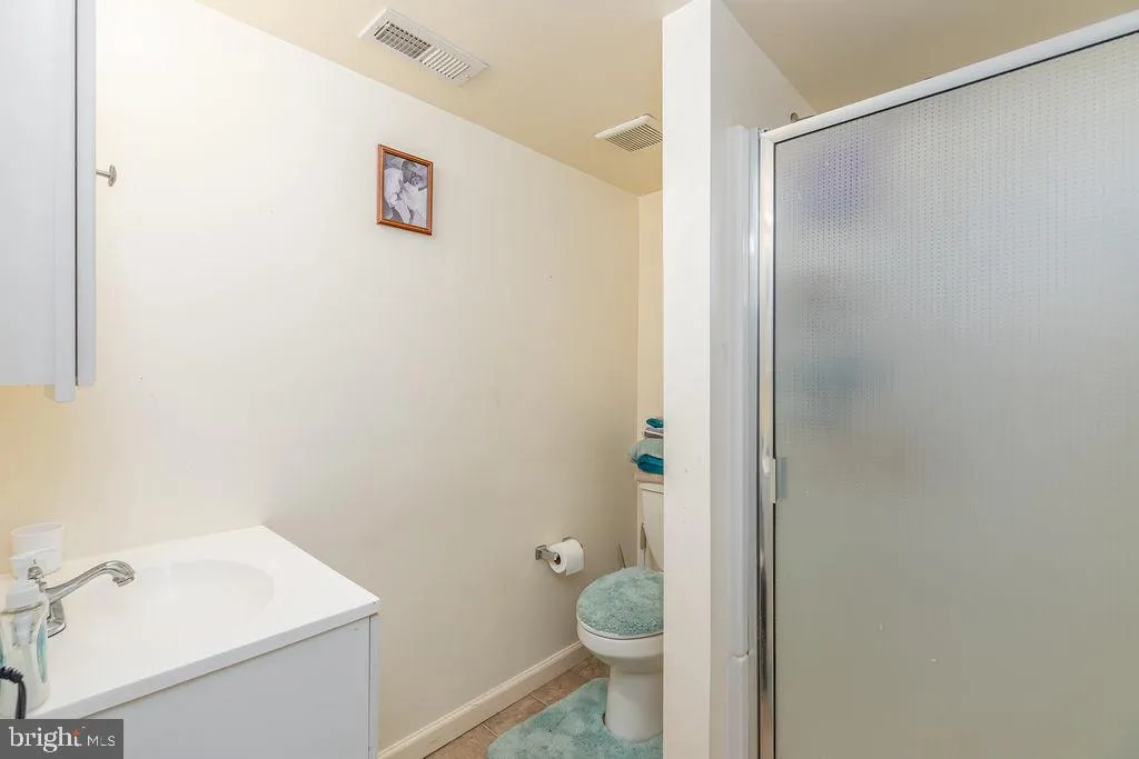 Salisbury, Maryland 21804, United States, 4 Bedrooms Bedrooms, ,4 BathroomsBathrooms,Residential,Contingent,151977