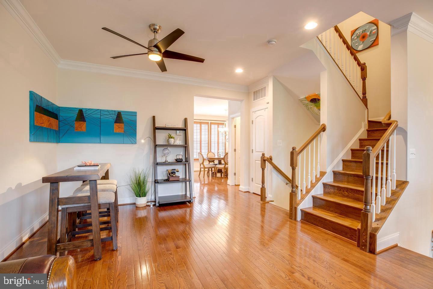 MADISON MEWS - Residential Lease