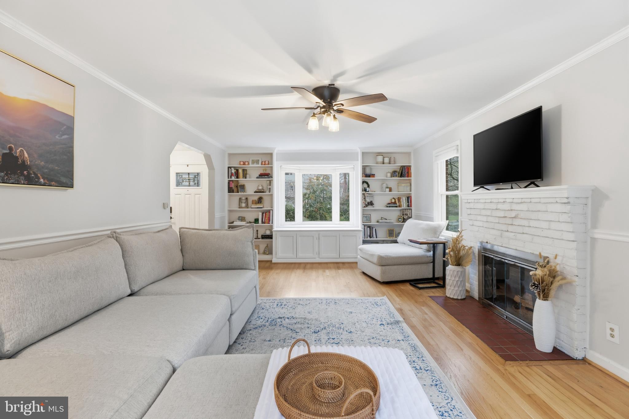 BARCROFT HILLS - Residential