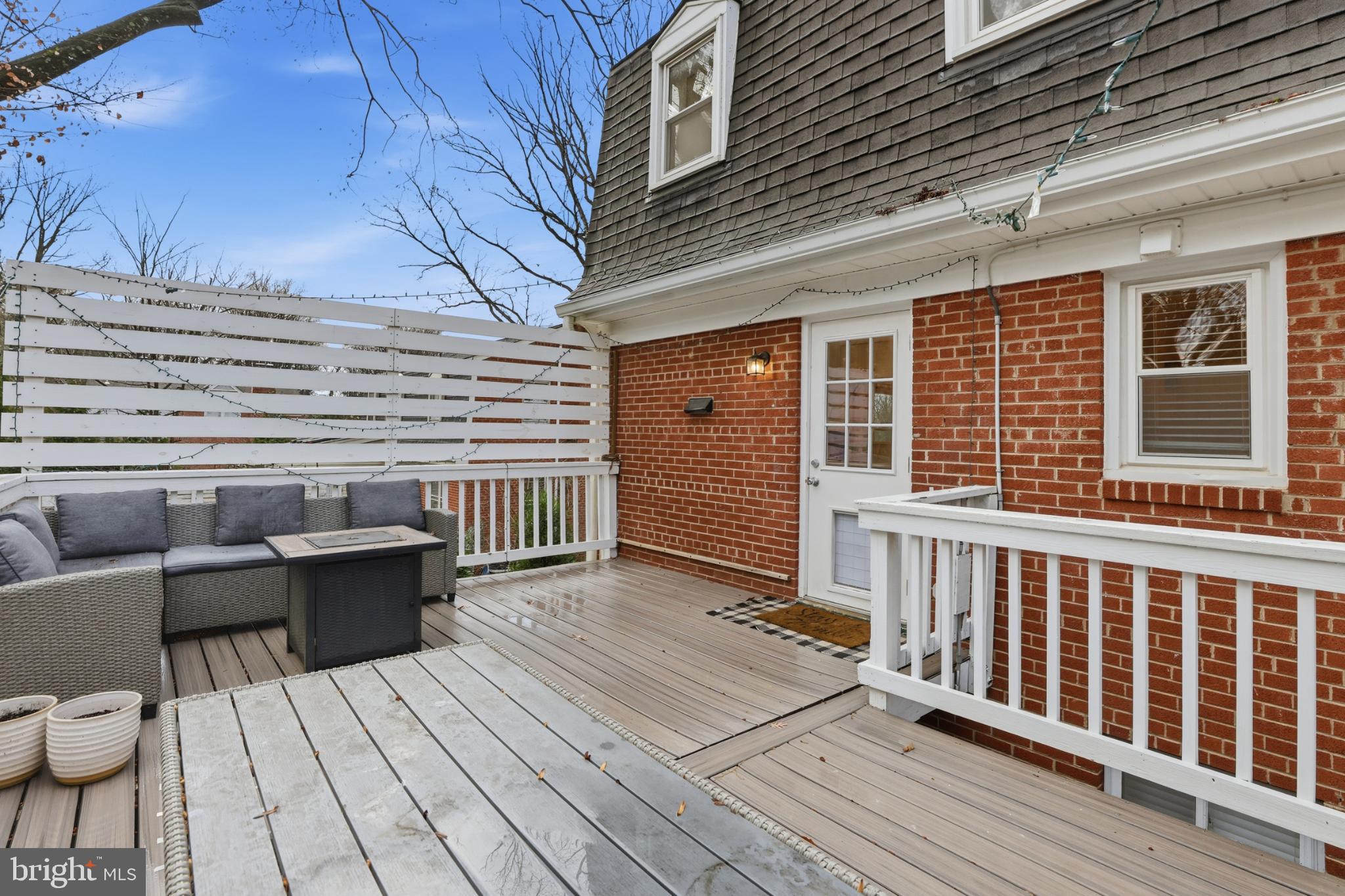 BARCROFT HILLS - Residential