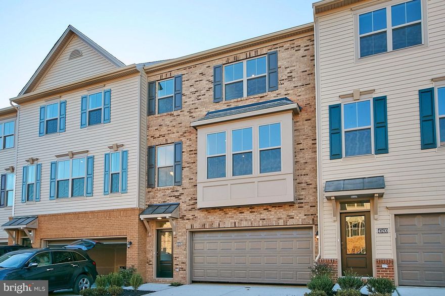 LUXURY Town home in Ashburn for lease! Well maintained 3 Bedrooms, 2 full & 2 half baths, 3 level home;  EAST facing. Fantastic open floor plan, fully upgraded with Hardwood flooring, Gourmet Kitchen, extra large Island, Stainless Steel appliances, upgraded Master Bath with dual vanities, tiled shower, walk in closet, 2 car front loading Garage; Fully finished Basement with Rec room and bath! Commuter friendly location! Maintenance free deck.  Pets considered case by case;  Good credit is required; Looking for a Minimum of 22 months lease - longer lease term is preferred; HOME IS AVAILABLE FOR OCCUPANCY STARTING AUGUST 1st. No more than 2 incomes to qualify;