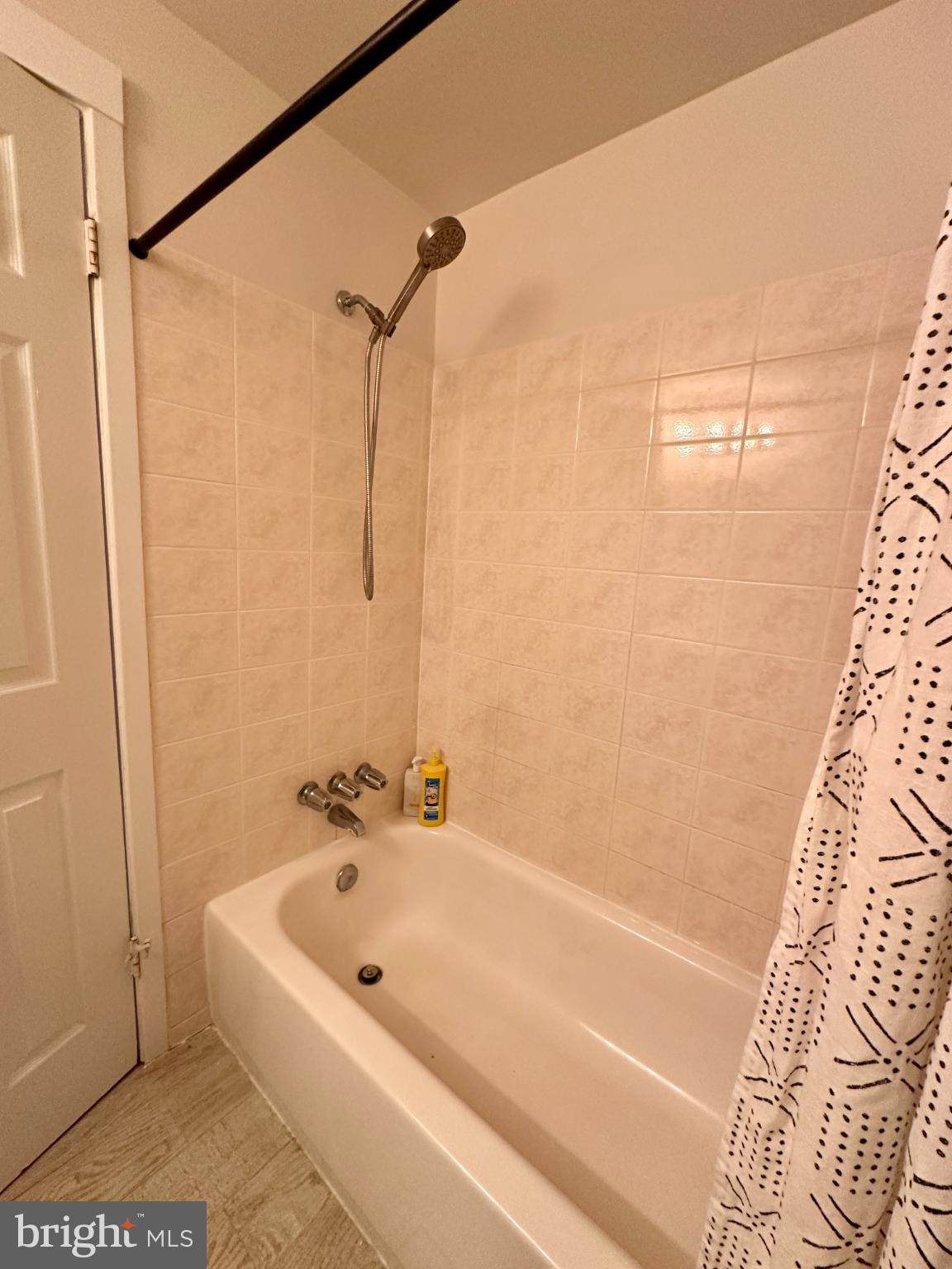 SUGARLAND - Residential