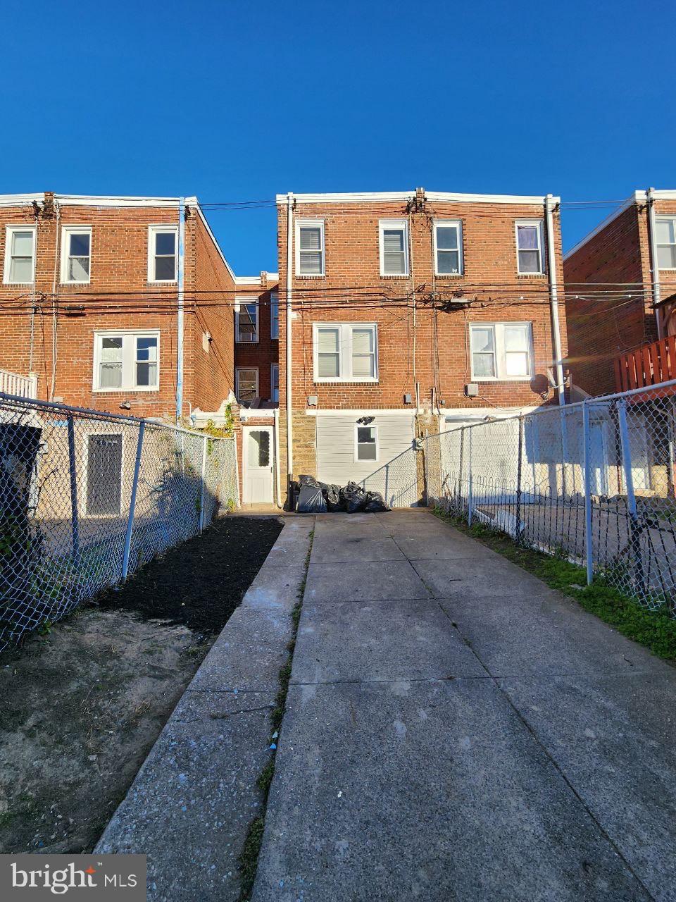 PHILADELPHIA - Residential