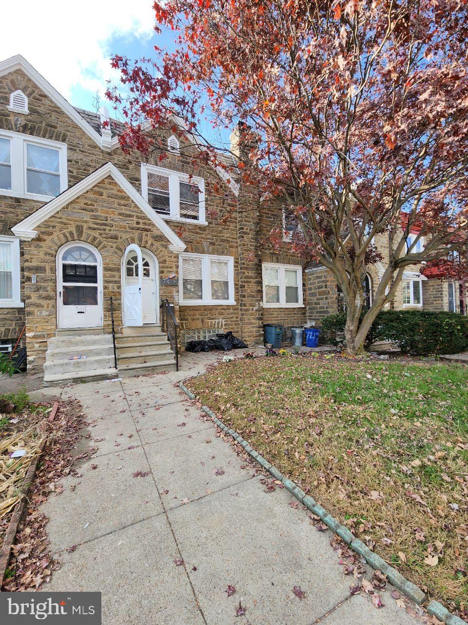 PHILADELPHIA - Residential