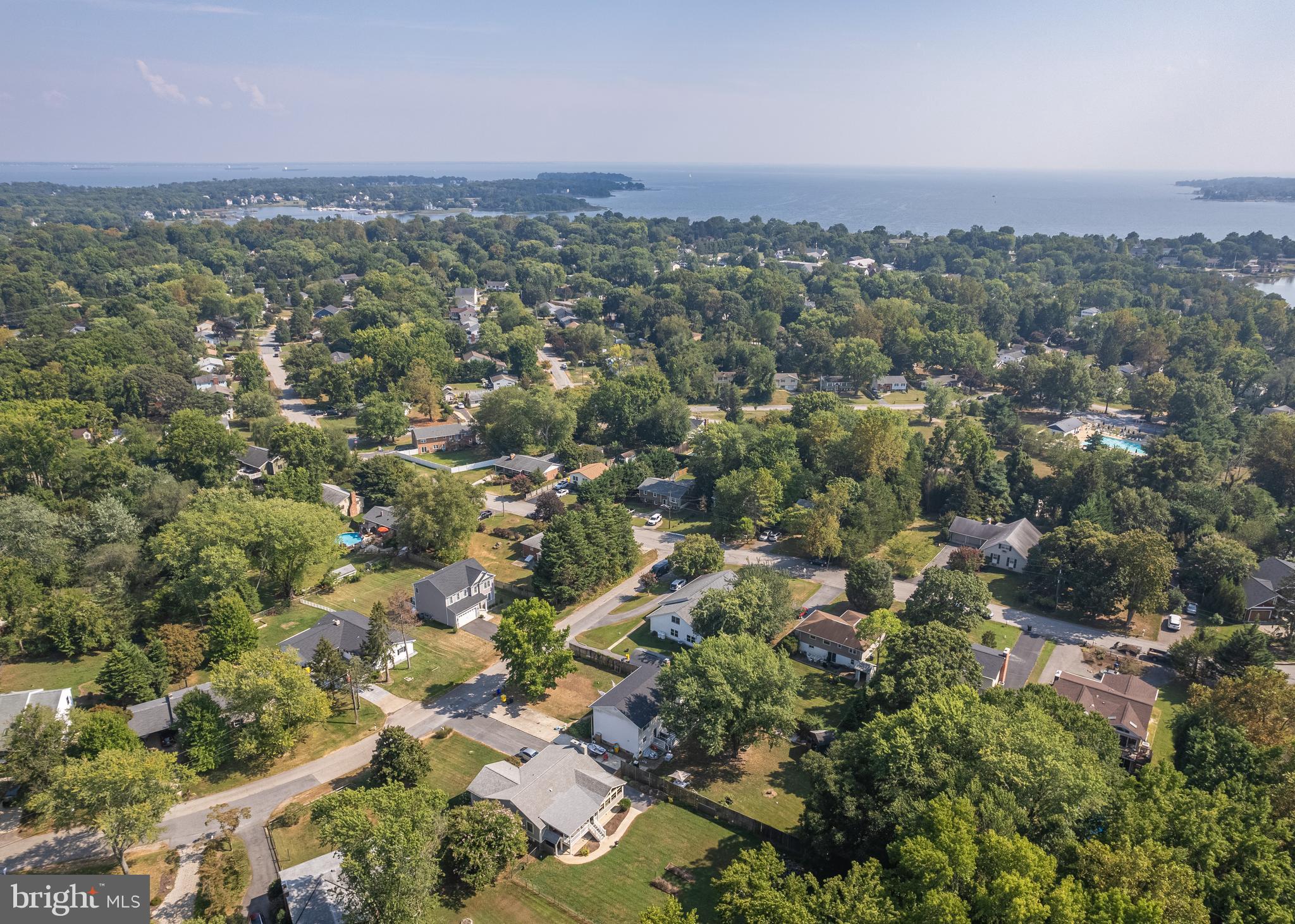 HILLSMERE ESTATES - Residential Lease