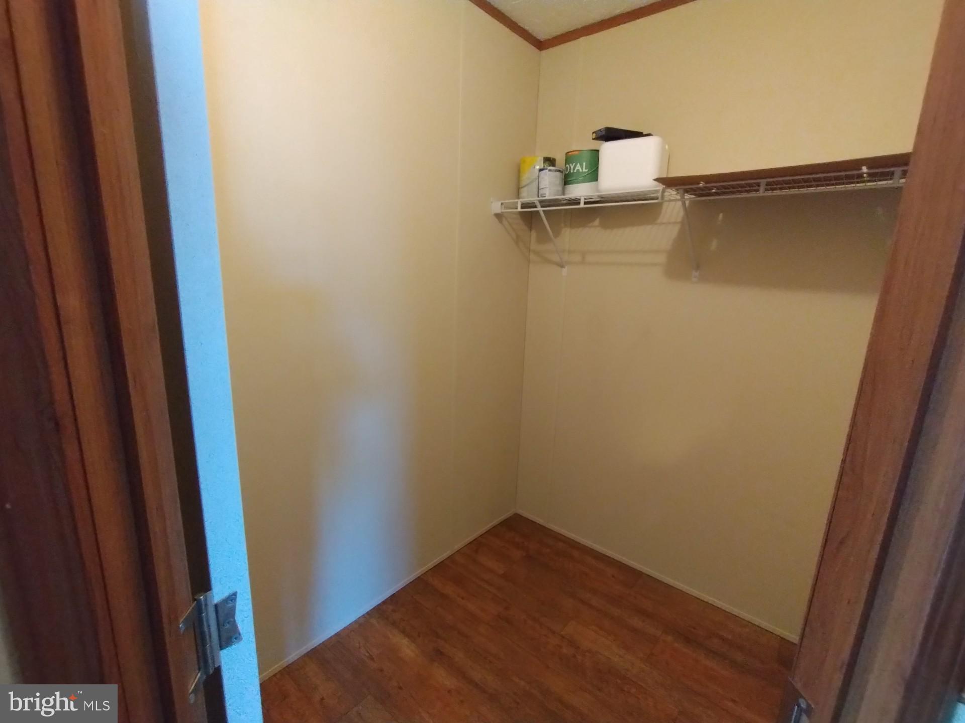 MARINERS COVE - Residential