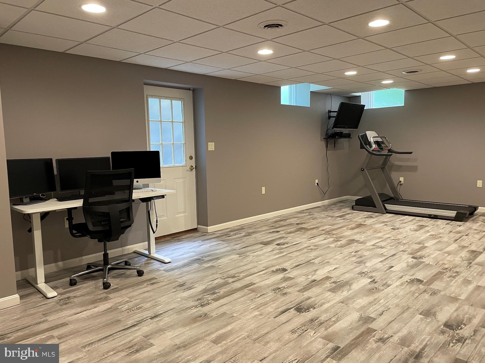 REGULARS - Residential