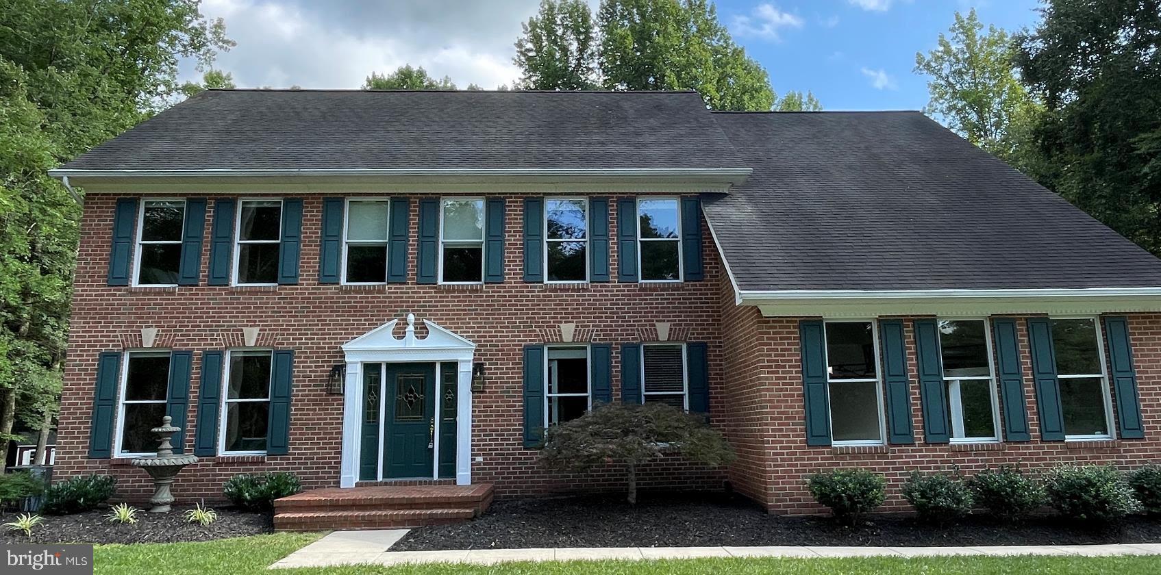 REGULARS - Residential