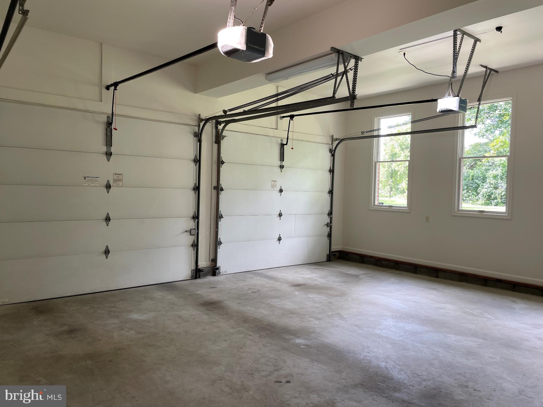 REGULARS - Residential