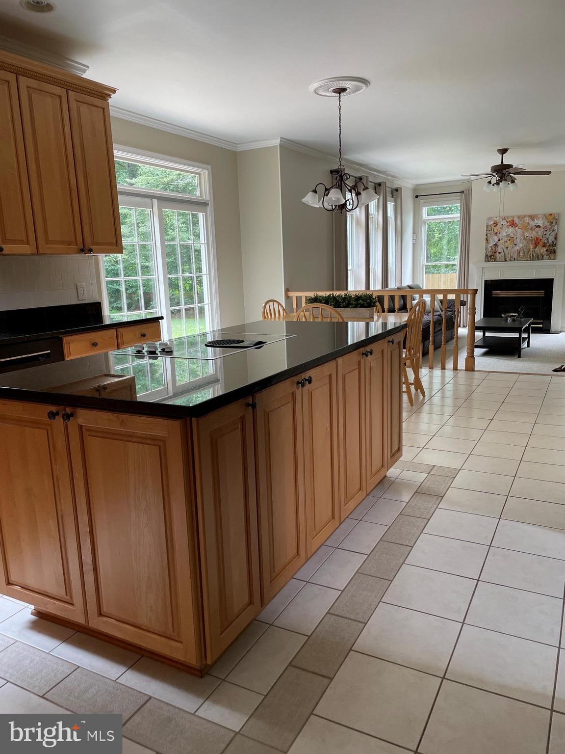 REGULARS - Residential