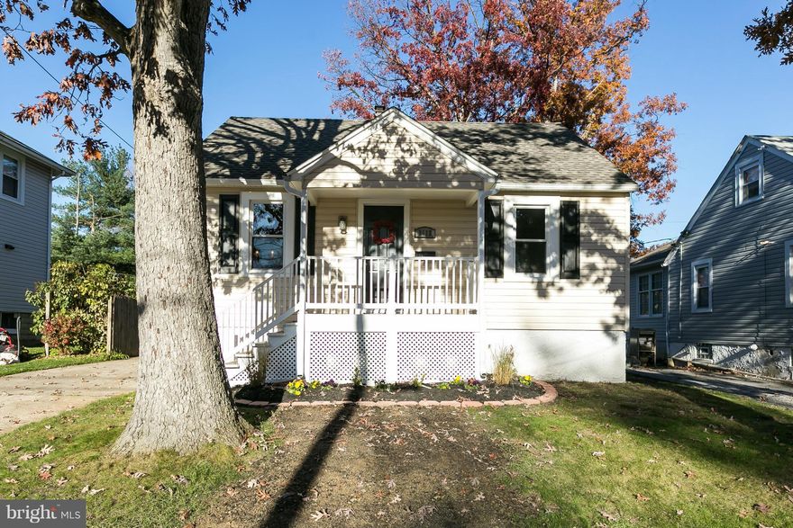 Welcome Home! Gorgeous 3 Bed, 2 Bath in the heart of Parkville! Completely renovated Cape Cod w/ open floor plan. Bamboo floors throughout the main level, stainless steel appliances, granite countertops, peninsula bar area. Fully finished basement w/ new carpet and full bath. Upper level bedroom and seating area with new carpet. New deck overlooking spacious yard.