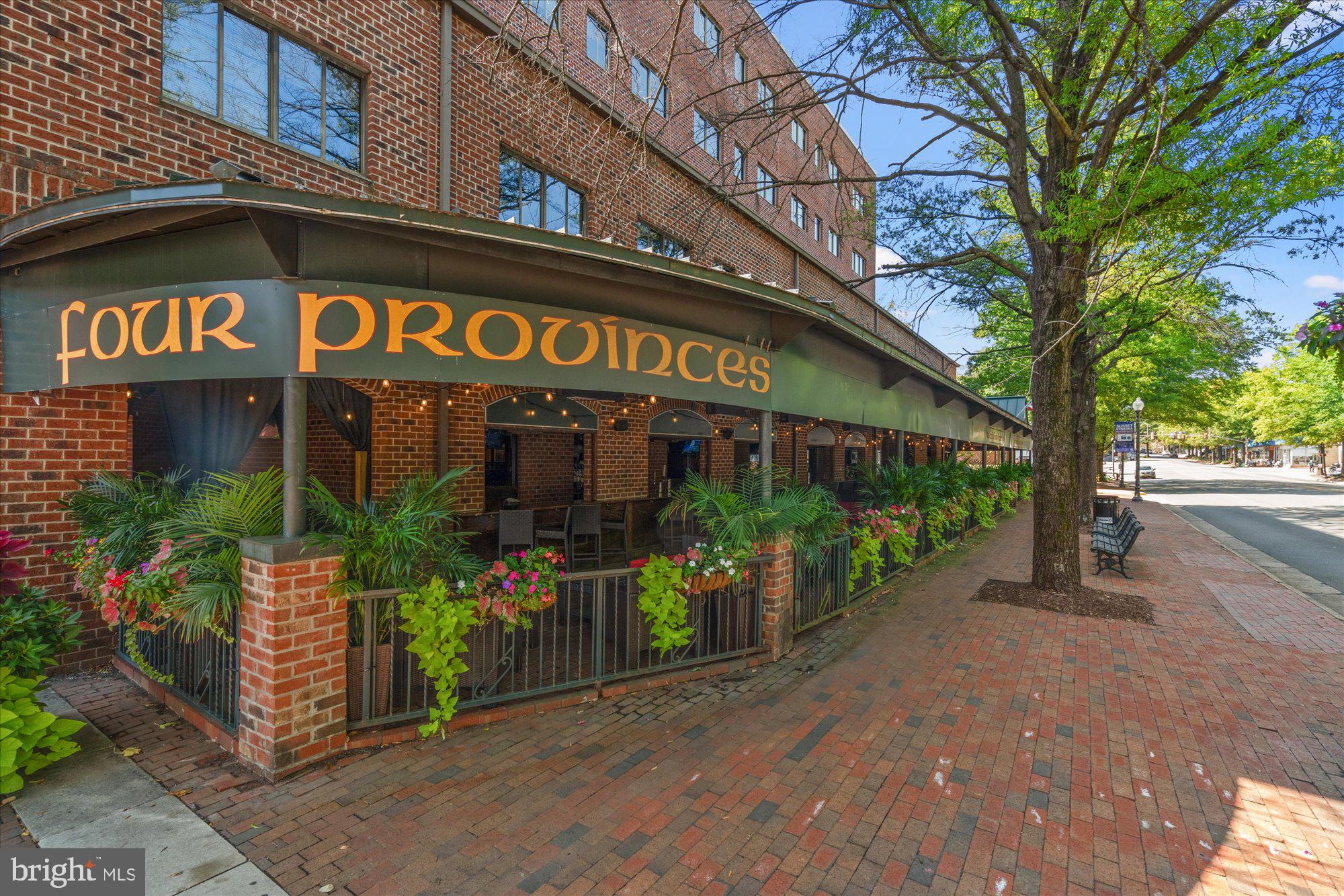 WESTMORELAND SQUARE - Residential