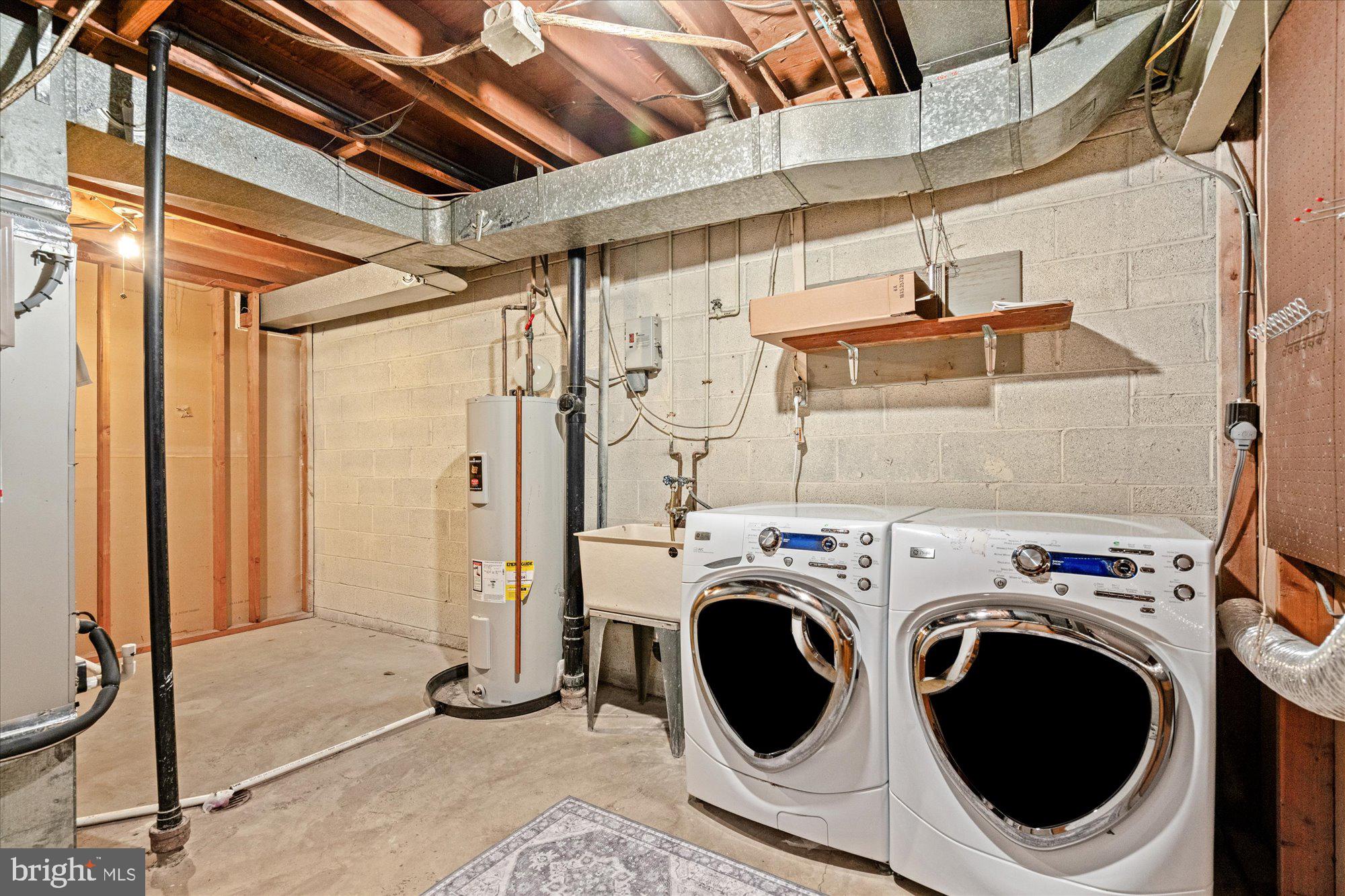 WESTMORELAND SQUARE - Residential