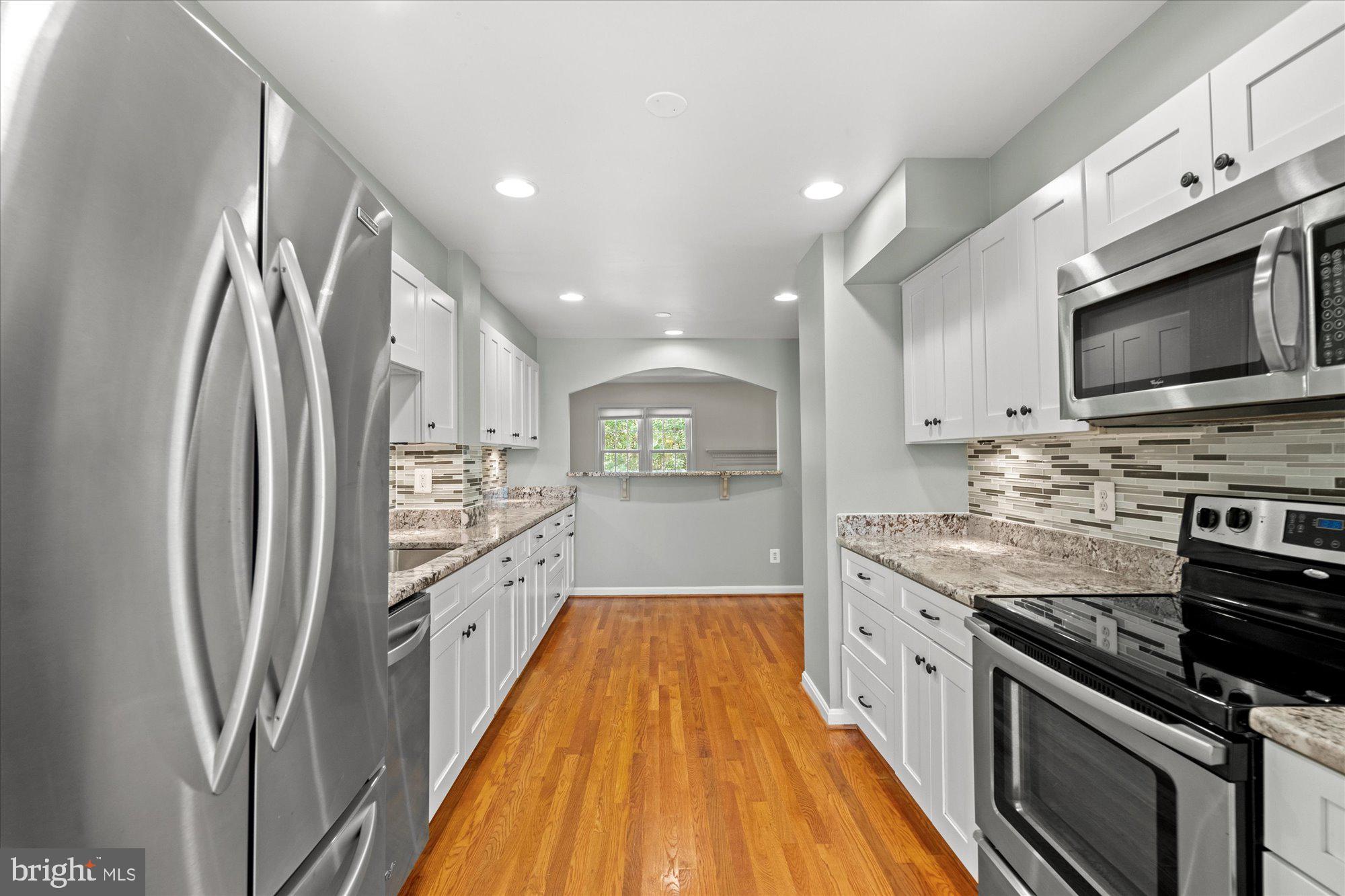 WESTMORELAND SQUARE - Residential