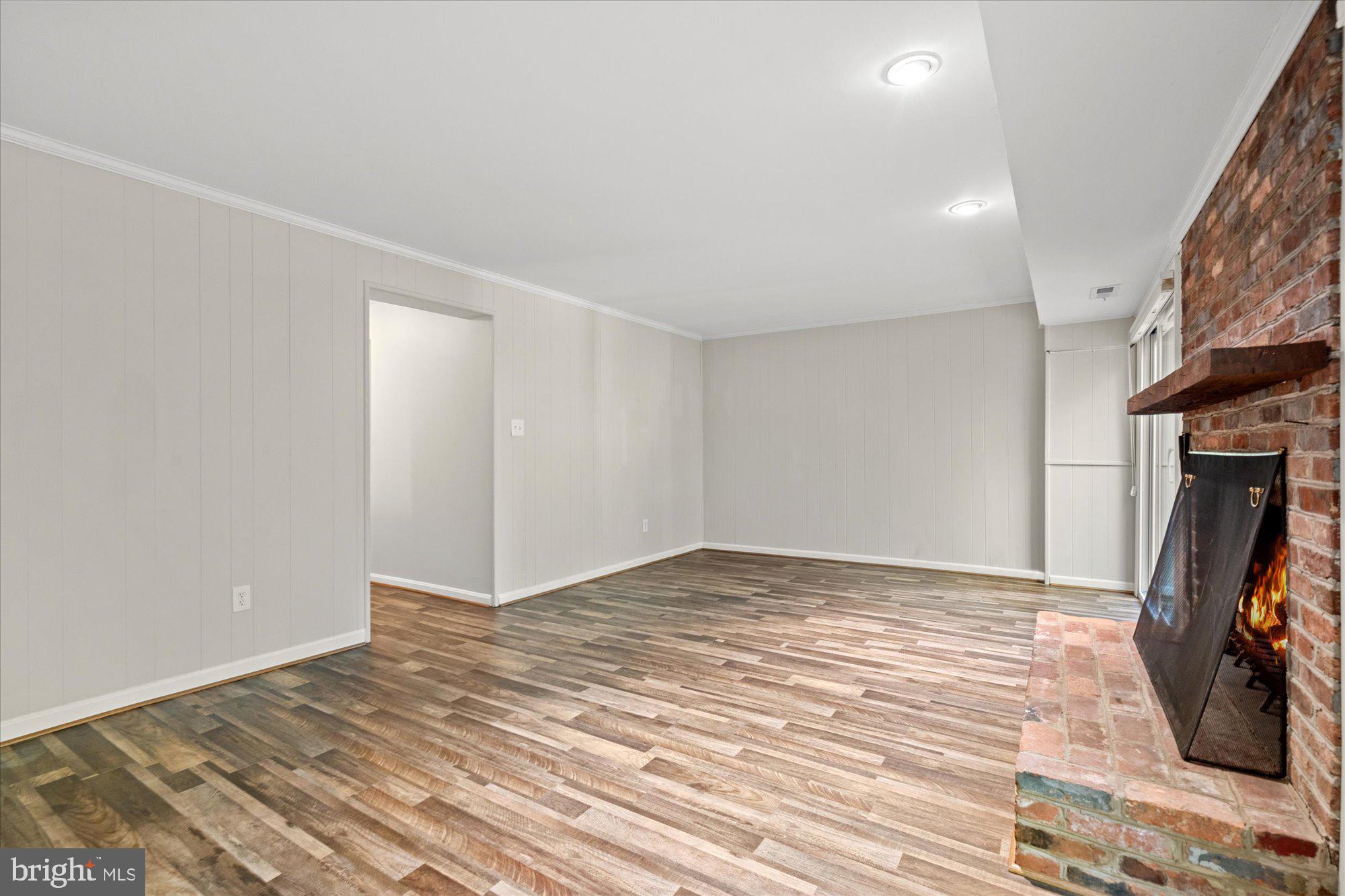 WESTMORELAND SQUARE - Residential