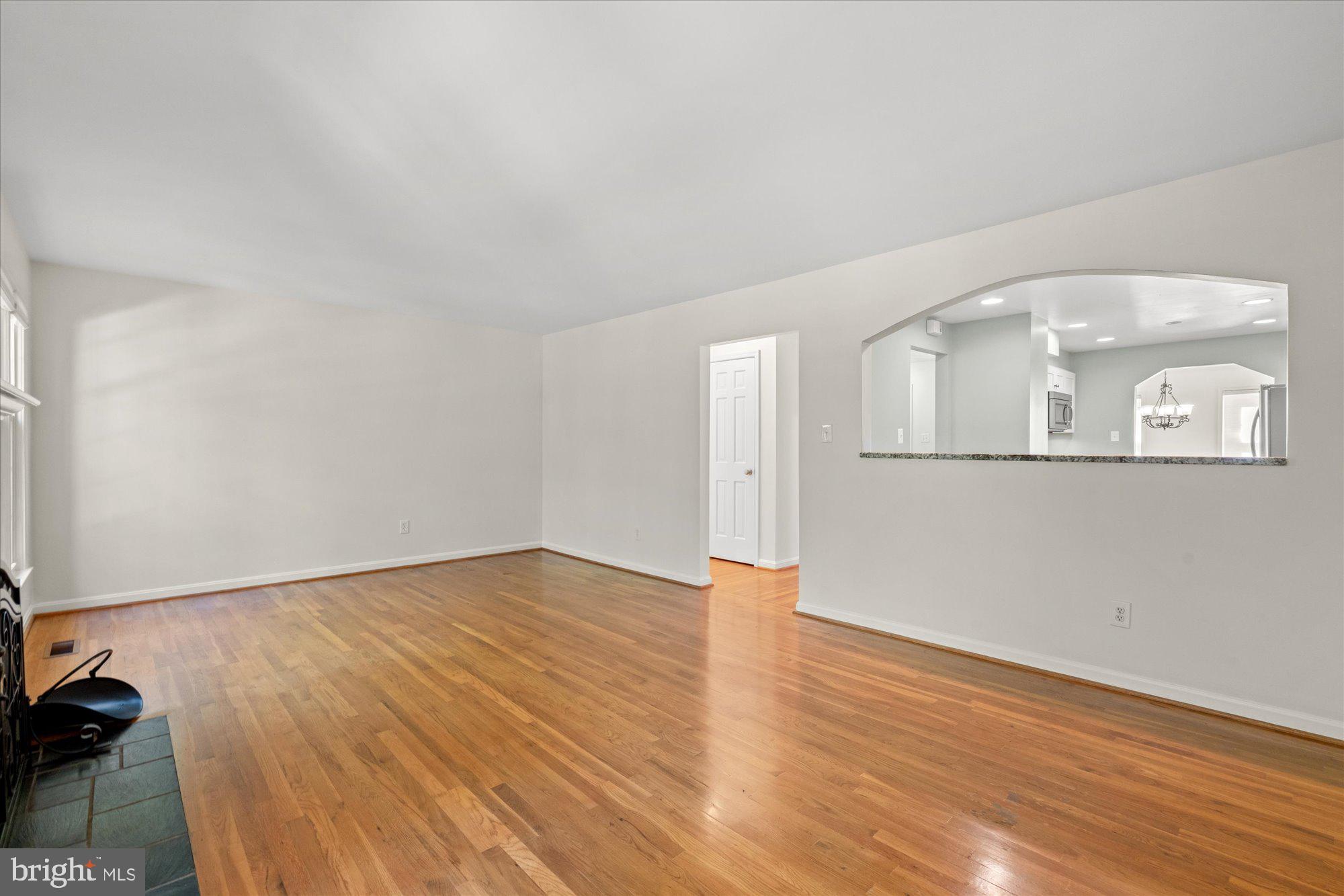 WESTMORELAND SQUARE - Residential