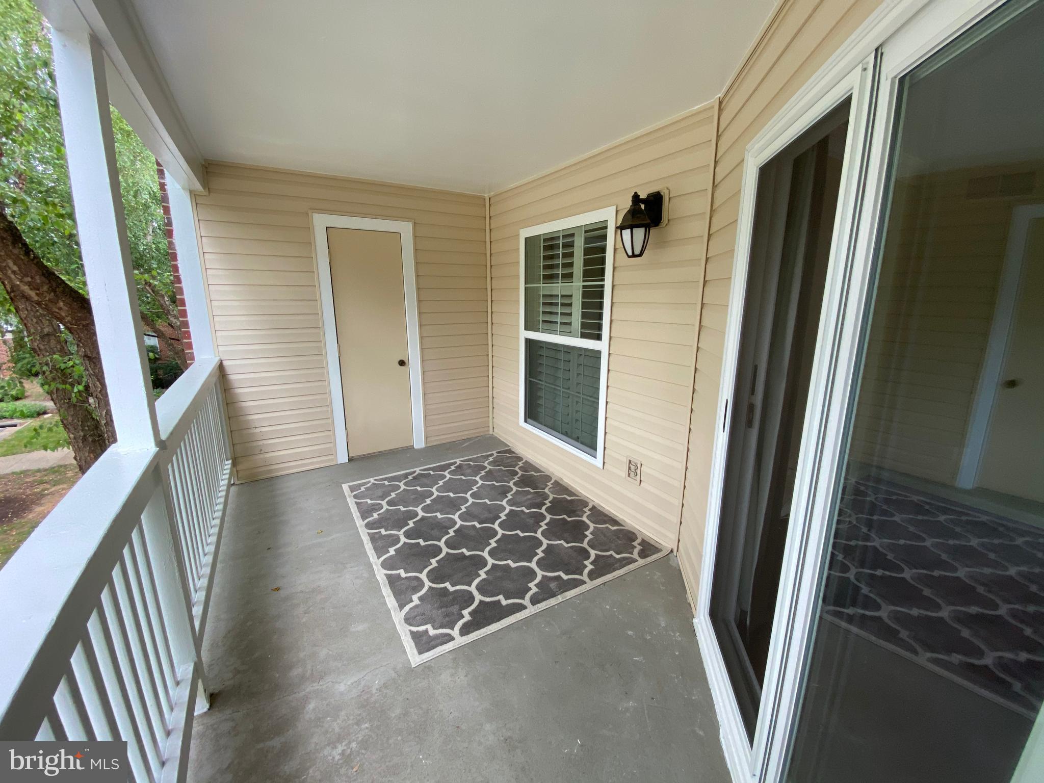 FOUNTAINS AT MCLEAN - Residential Lease