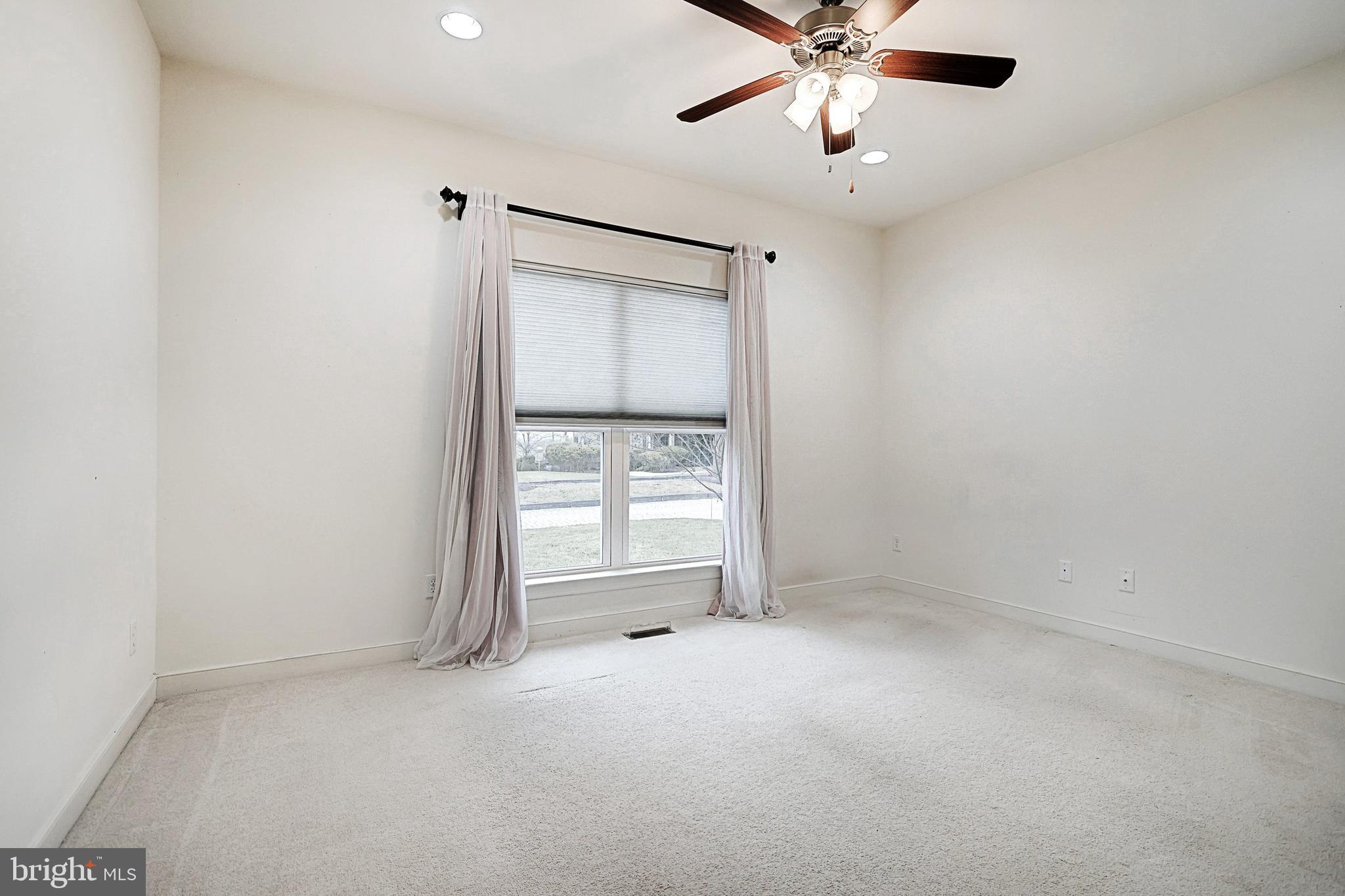 LINKS AT GETTYSBURG - Residential Lease