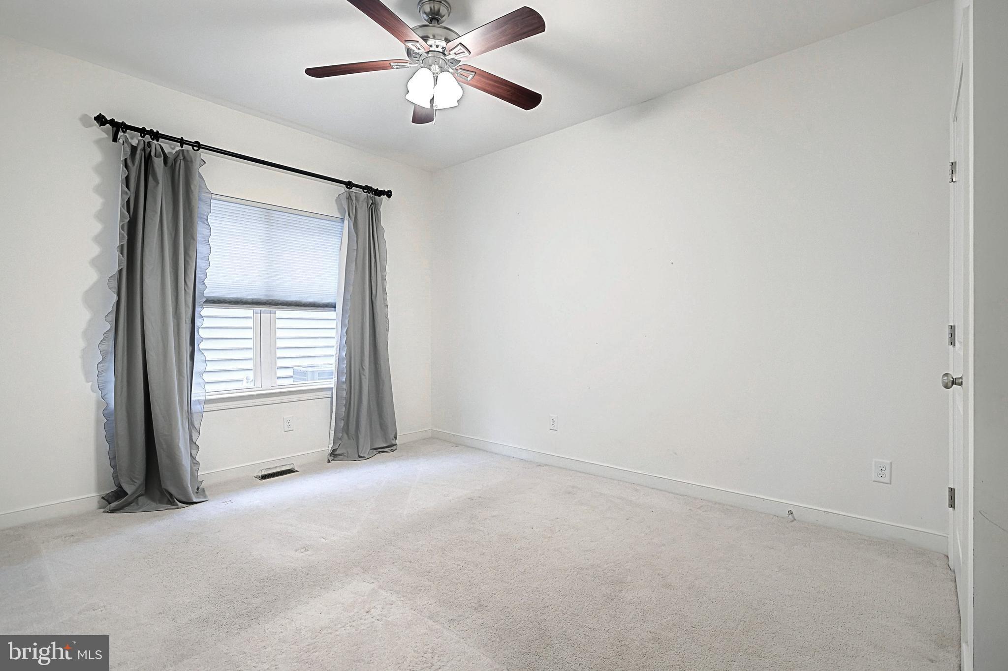 LINKS AT GETTYSBURG - Residential Lease
