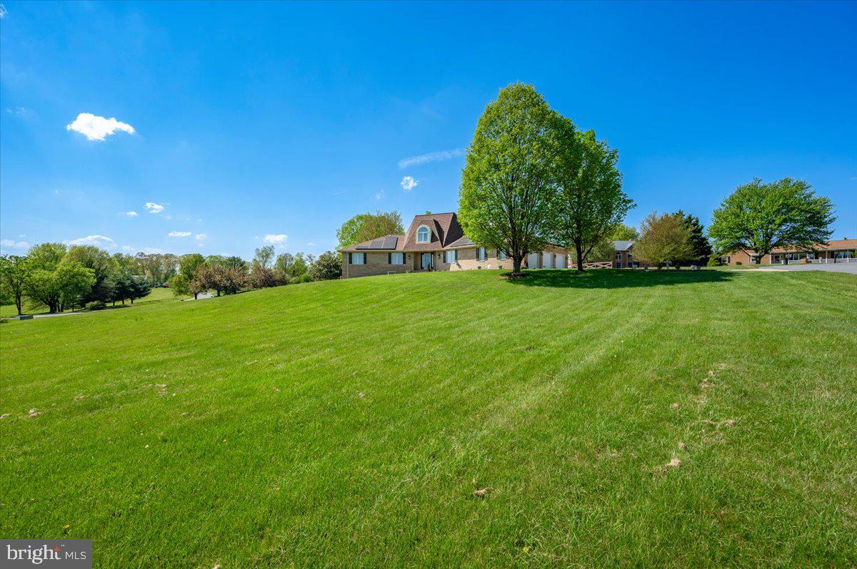 BRADFORD ESTATES - Residential