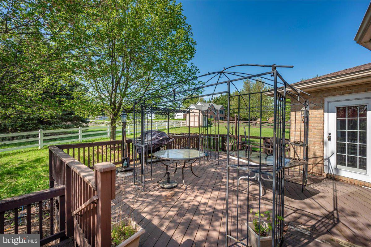 BRADFORD ESTATES - Residential