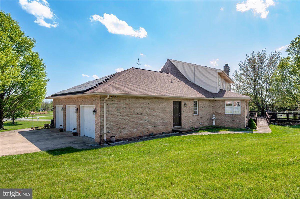 BRADFORD ESTATES - Residential