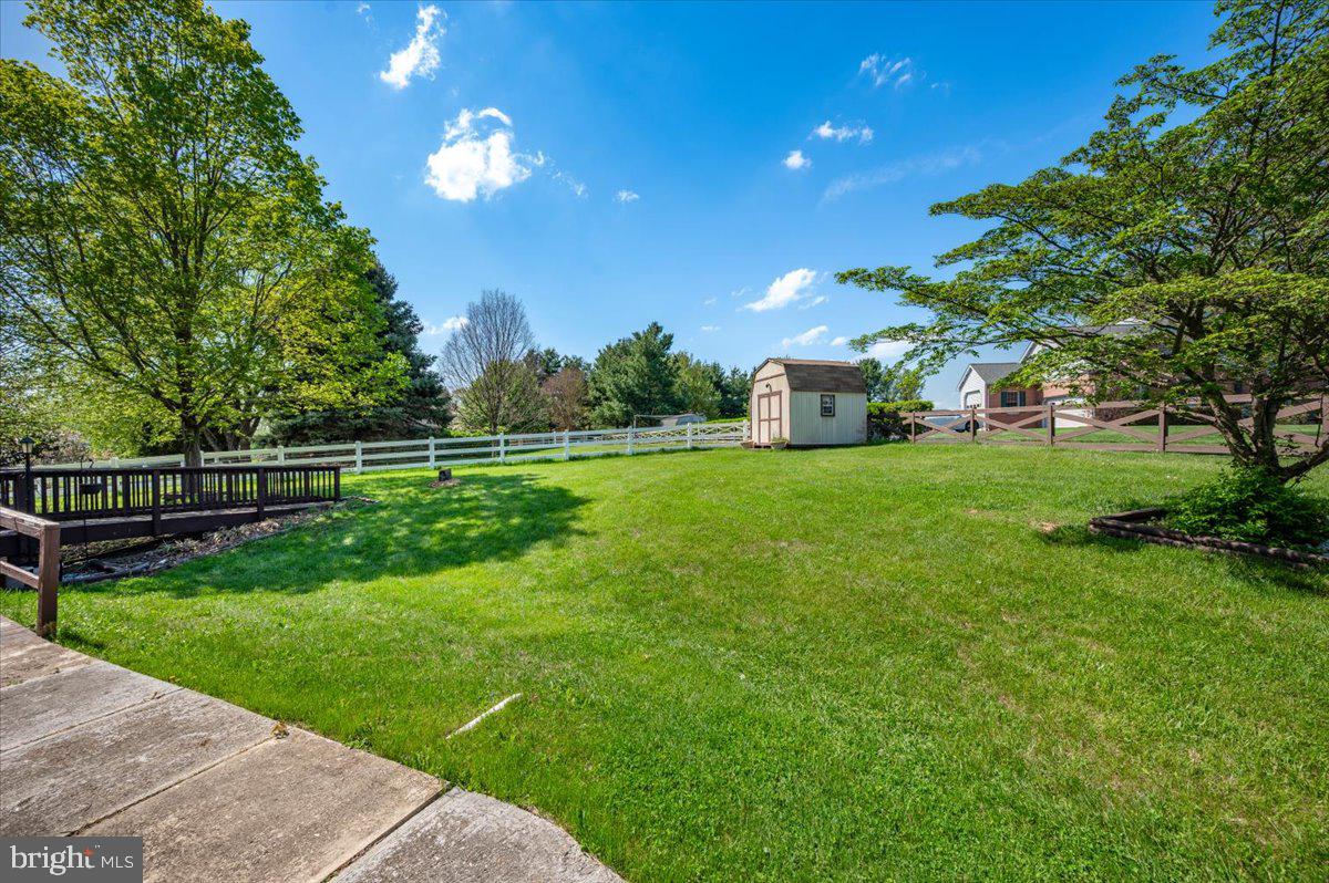 BRADFORD ESTATES - Residential