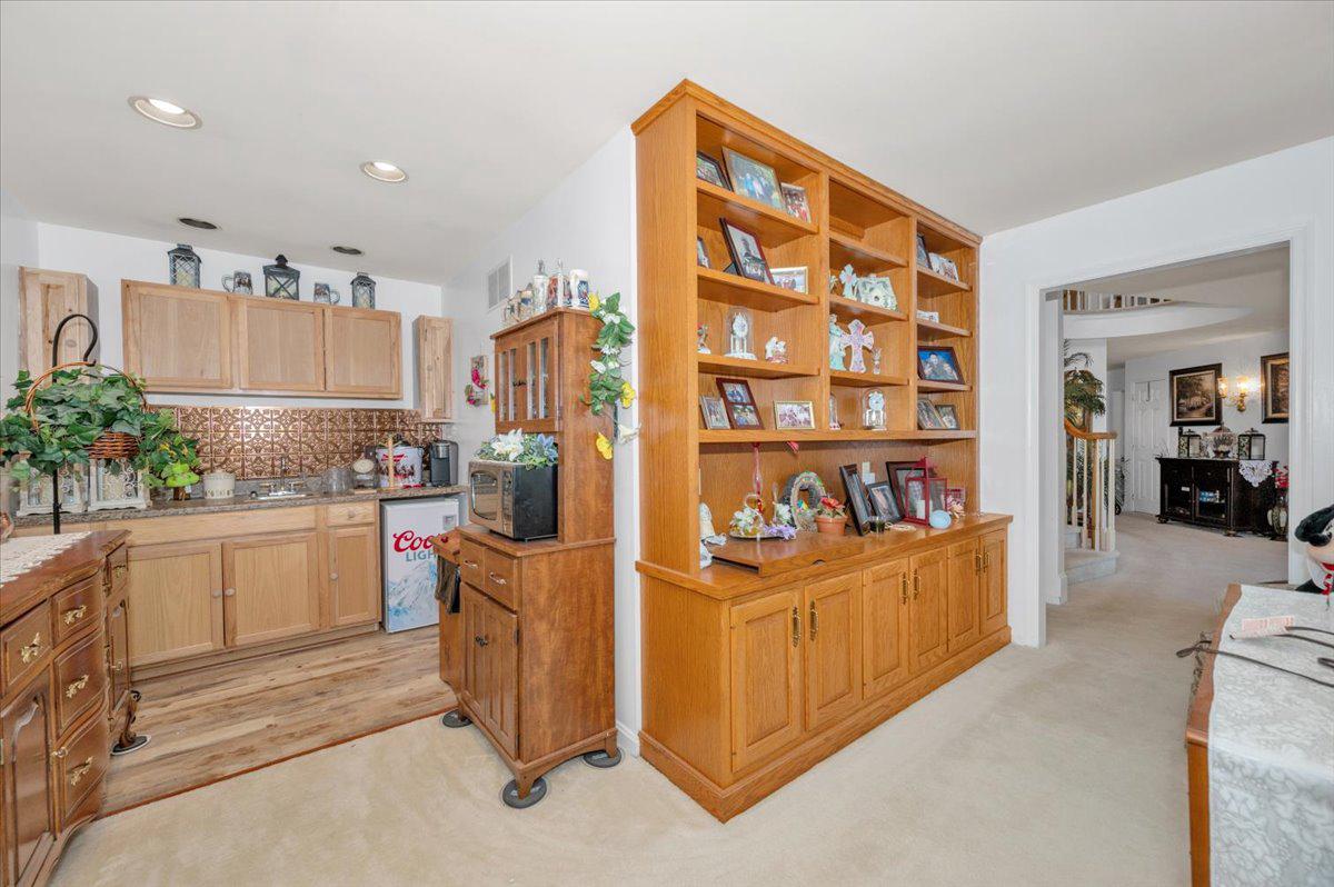 BRADFORD ESTATES - Residential