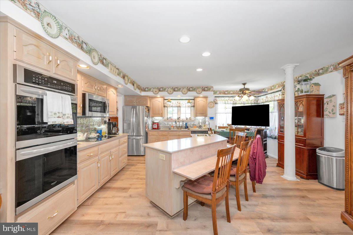 BRADFORD ESTATES - Residential