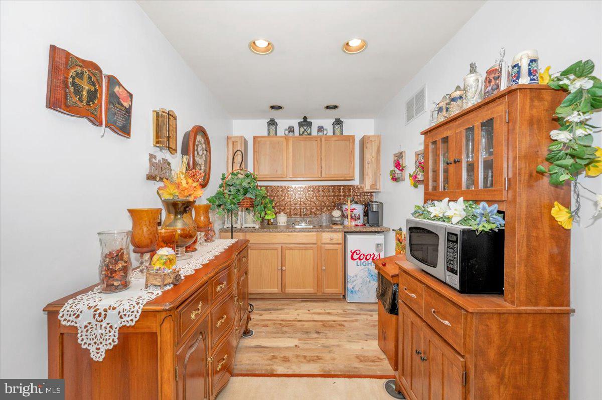 BRADFORD ESTATES - Residential