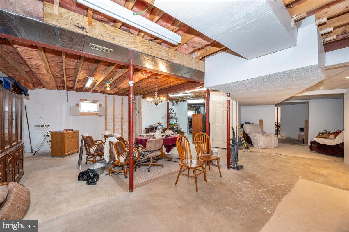 BRADFORD ESTATES - Residential