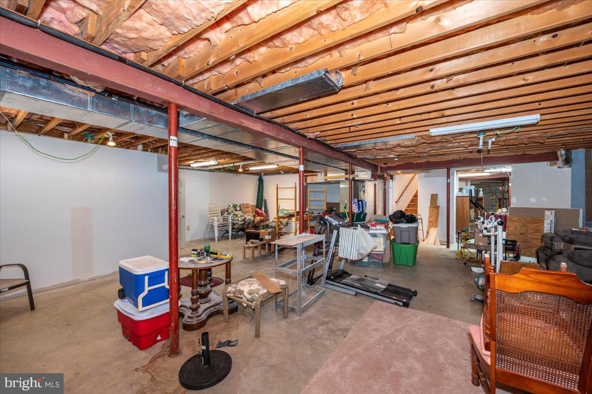 BRADFORD ESTATES - Residential